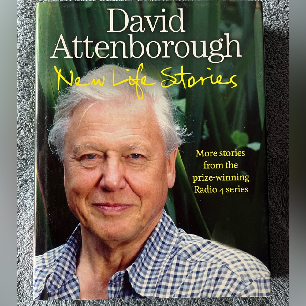 David Attenborough - New Life Stories (hardcover book)
